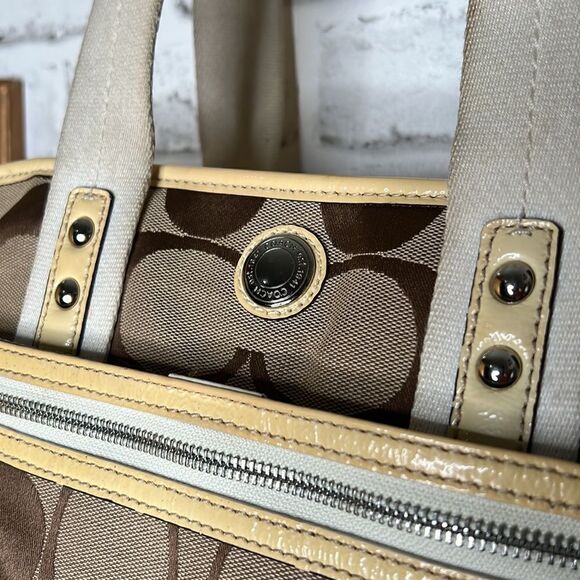 F14878 Coach Daisy Signature Collection Tote Bag Purse - Picture 5 of 10